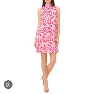 NWT- Halogen(r) Floral Pleat Swing Dress In White/vivid plum, size M